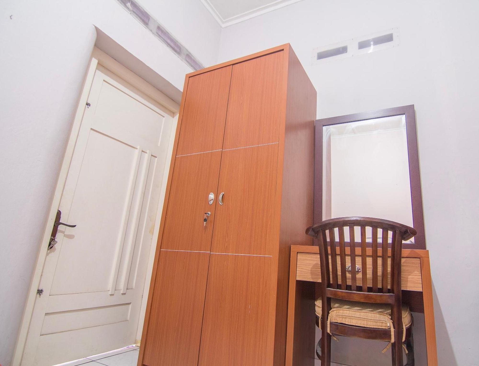 Ndalem Sarengat Lägenhet Yogyakarta Rum bild